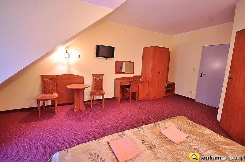Dw Mieszko Hotel Karpacz 2*,